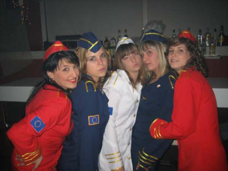 mae mia yo keruu ir en el avion qe van esas ....juu